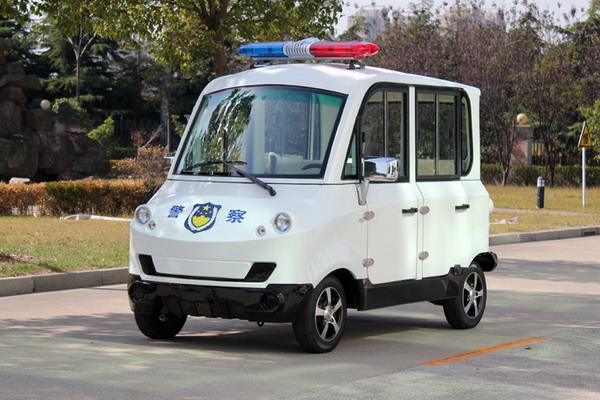 4座封閉電動(dòng)巡邏車1